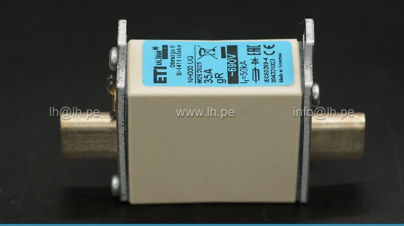 004331023                    Fusible ultra Rapido NH-000, 35A, 690/700V, 50kA, ETI