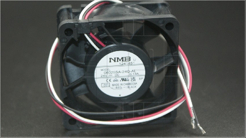 06025SA-24Q-AL-D0             Ventiladores DC, 60x60x25mm, 24VDC, 26.8CFM, Rib, Ball, 3 Wire, Lock Sensor; Marca: NMB