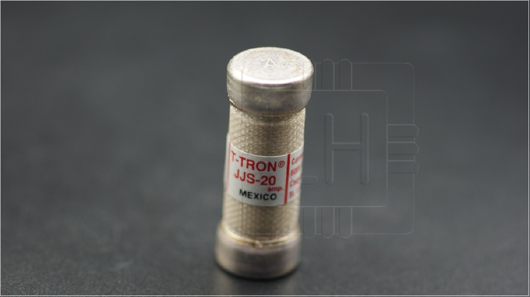 JJS-20                Fusible tipo JJS, 20A 600V Fast Act Class T, Marca: EATON 