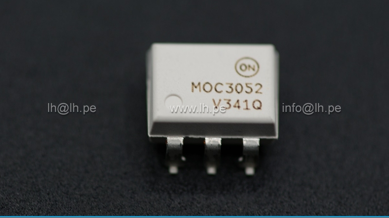 MOC3052SR2VM                    Optoaislador Triac Salida 4170Vrms 1 canales 6-SMD