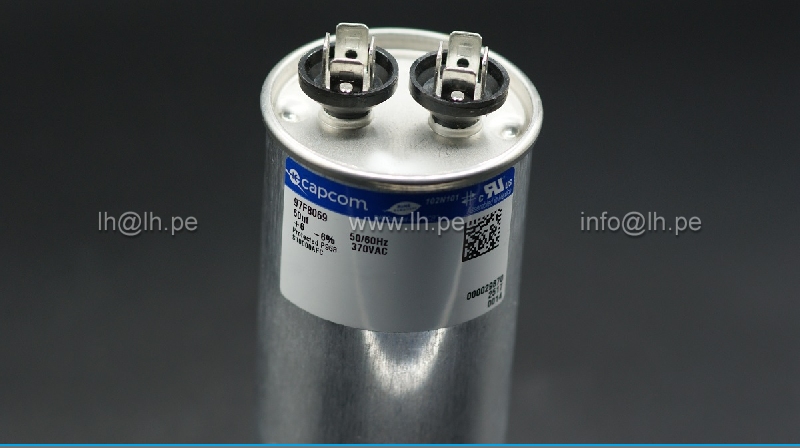 97F8069                   Capacitor redondo metalizado 50uF, 370VAC, 6+/-, 50/60Hz, Marca: Capcom