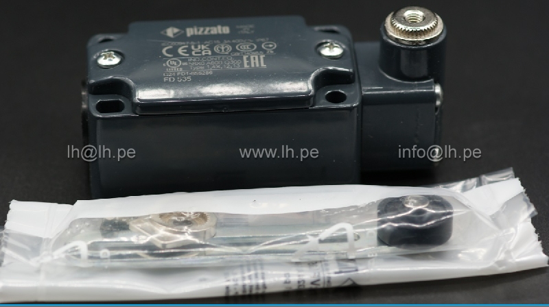FD535                Interruptor de fin de carrera, NO+NC, 10A, Marca Pizzato