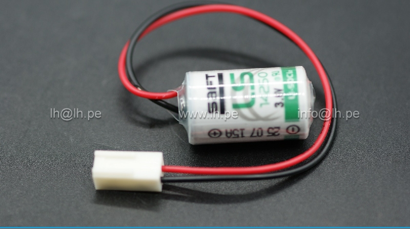 LS14250-COT      Batería Lithium 3.6V, 1200mAh con cable y conector, 1/2AA, SAFT