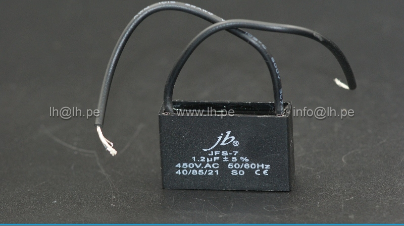 JFS7A6125J000000B                                Condensador para motor de trabajo 1.2uF, 450VAC, 2 cables, marca JB