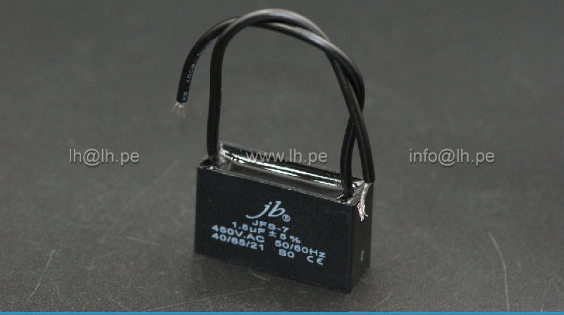 JFS7A6155J000000B               Condensador de polipropileno; para motores, de trabajo; 1.5uF, 450VAC, con salida de 2 cables, JB Capacitor