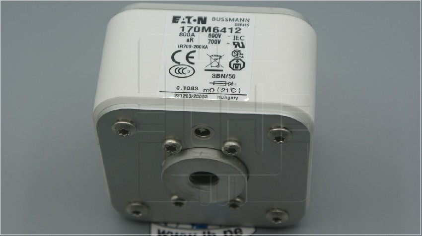 170M6412                      Fusible Ultra Rápido, high speed, 800A,  690/700VAC, Size 3, aR, IEC, UL, type K indicator; Eaton