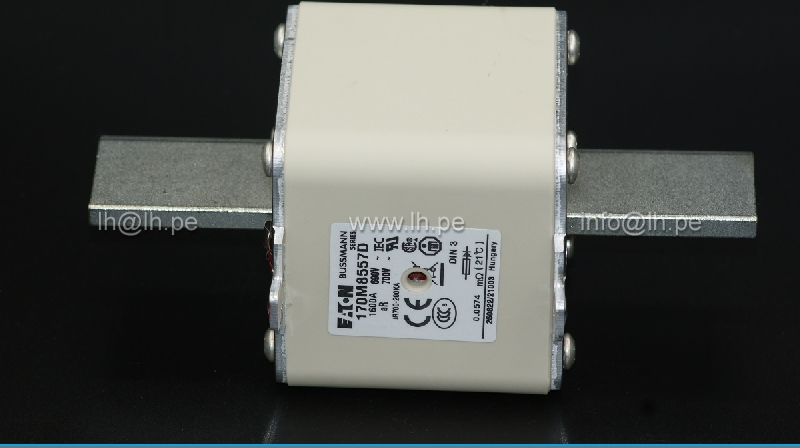 170M8557D                 FUSIBLE ULTRA RAPIDO 1600A, 690/700VAC aR DIN 3 HSDNH, EATON