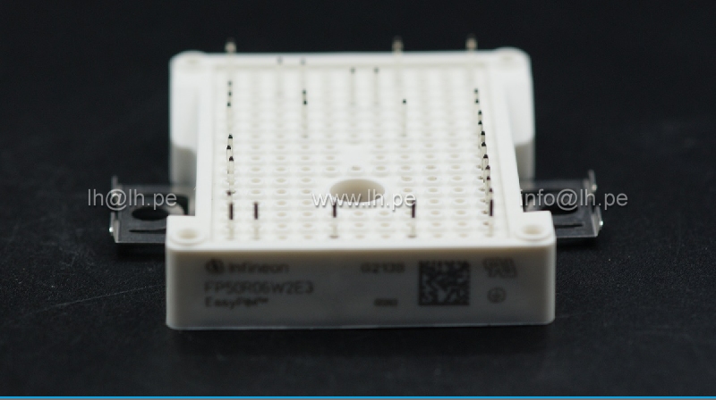 FP50R06W2E3                  Módulo IGBT Inversor trifásico 65A, 600V 175W Montaje de chasis; Marca: Infineon