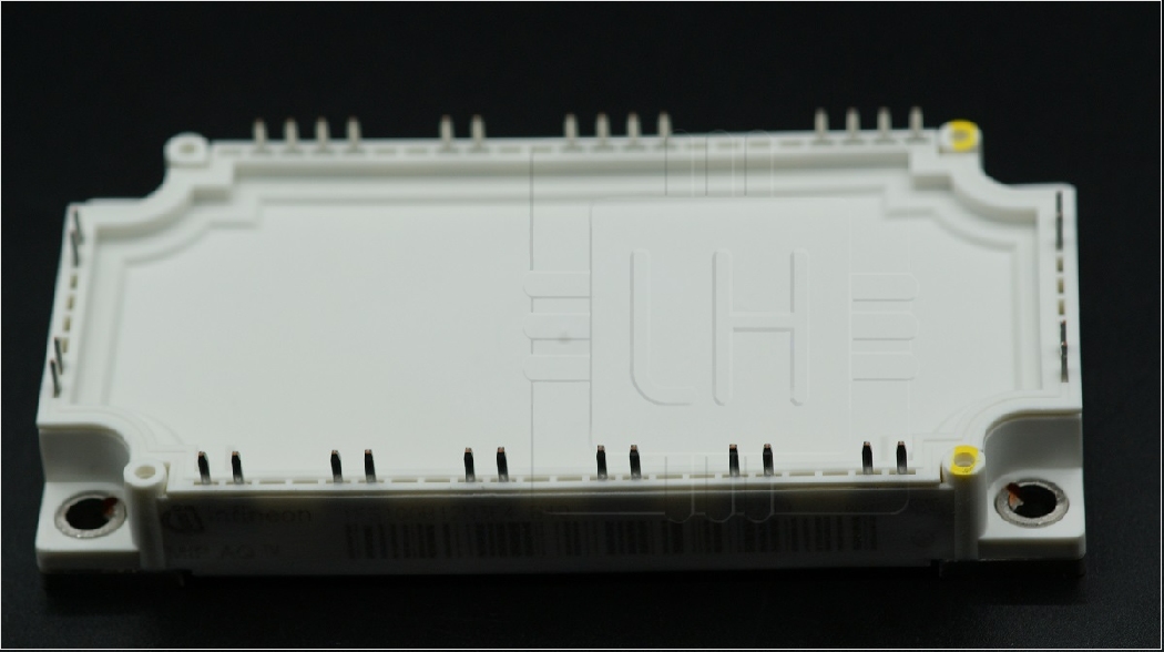 IFS100B12N3E4_B40                        MODULO IGBT INSULATED GATE BIPOLAR TRANSISTOR; 100A; 1200V; MARCA: INFINEON 