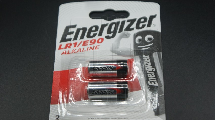 LR1/E90          Pila alcalina 1.5V, tamaño N/R1, 12x30.2mm, no recargable, Marca: Energizer