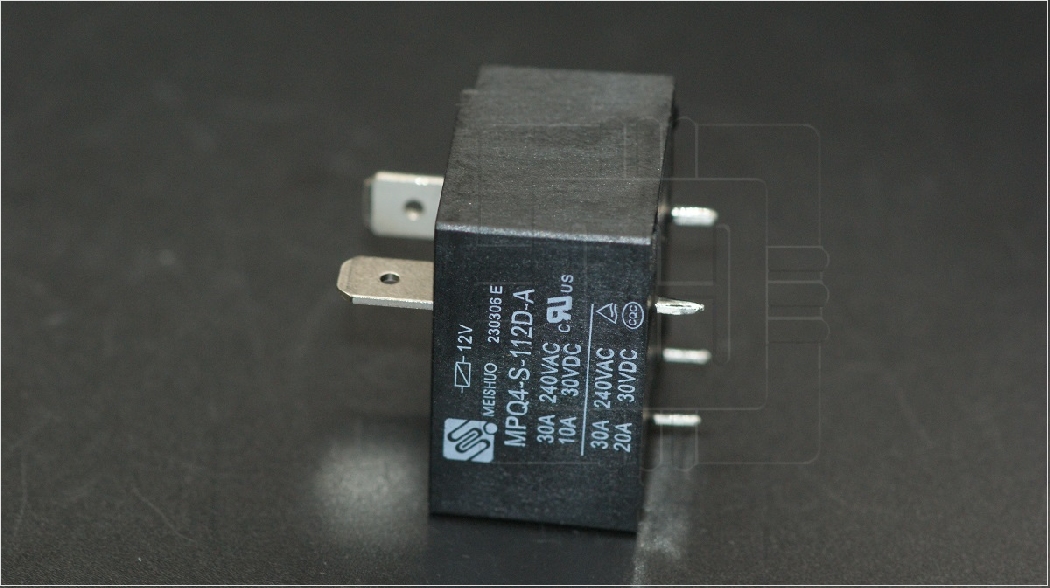 MPQ4-S-112D-A                 Relay swich 12VDC, 30A, 4 Pines + 2 Pin, Marca Meishuo