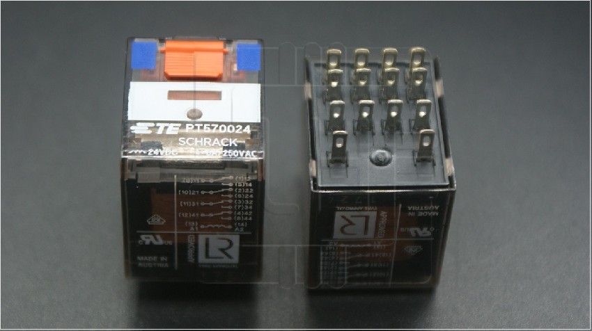 PT570024 1-1393154-2          Relay electromagnético 4PDT, Bobina 24VDC, 14 pines, 6A/250V