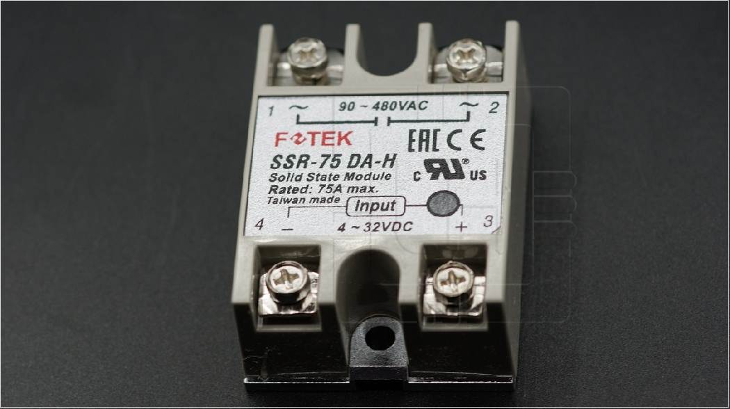 SSR-75DA-H             Relay estado sólido 75A, 3~32VDC, 90~480VAC, Marca: Fotek