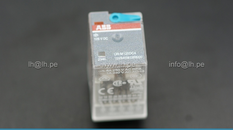 1SVR405613R8200 CR-M125DC4                          Rele encapsulado bobina 125VDC, 4PDT, 14 Pines, 6A, marca ABB