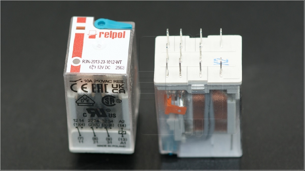 R3N-2013-23-1012-WT                Relé electromagnética; 3PDT; bobina 12VDC; 11 Pines, Icantactosmáx: 20A, Marca: Relpol