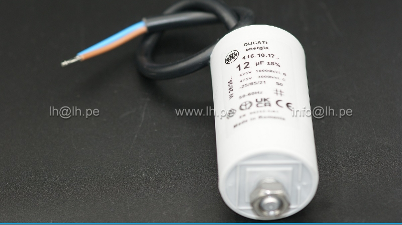 416101727                     Condensador para motor de trabajo; 12uF, 425/475VAC, con salida 2 cables más Pernos, DUCATI