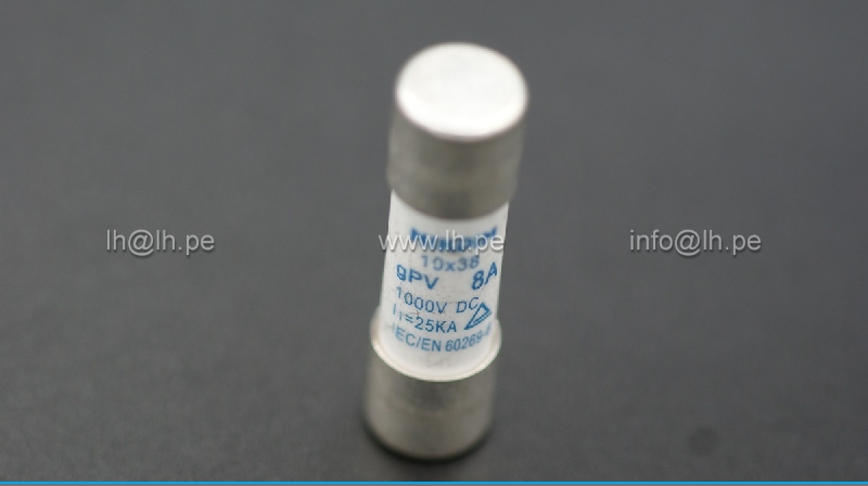5203808                      Fusible tipo cartucho 8A; 1000VDC; gPV; 10x38mm, NIKDIM LTDA