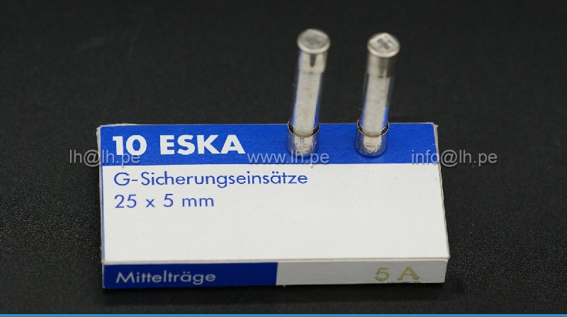 525.224                 Fusible vidrio arenado 5A, 250VAC, 5x25mm, Medio Retardo, ESKA