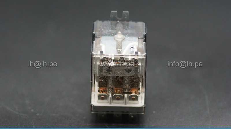 60.63.8.230.0000               Relay Industrial bobina 230VAC, 11 Pnes planas, 10A/250VAC, Finder