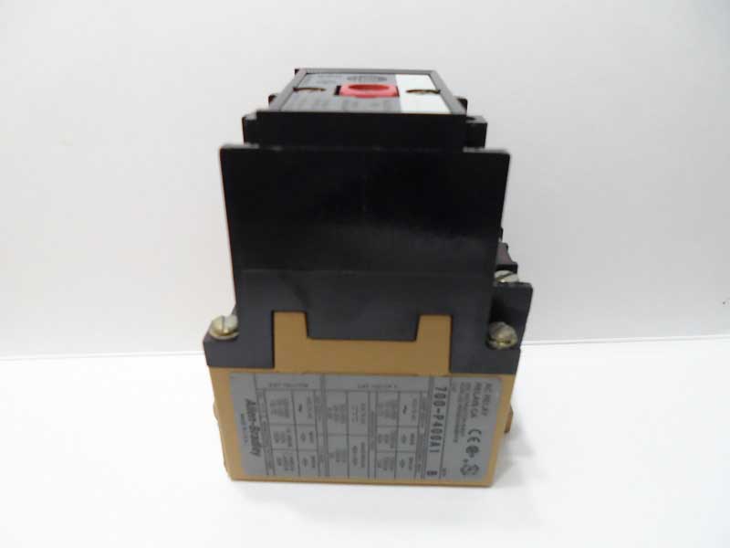 700-P400A1      RELAY 4 POLE 208V COIL NEW