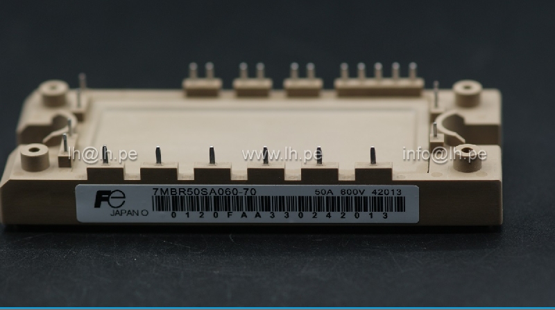7MBR50SA060-70                  Modulo IGBT 50A/600V/7U, Marca: Fuji Electric