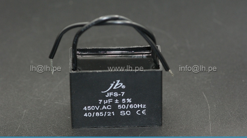 JFS-7 7UF                            Condensador de polipropileno 7uF, 450VAC, con salida de 2 cables