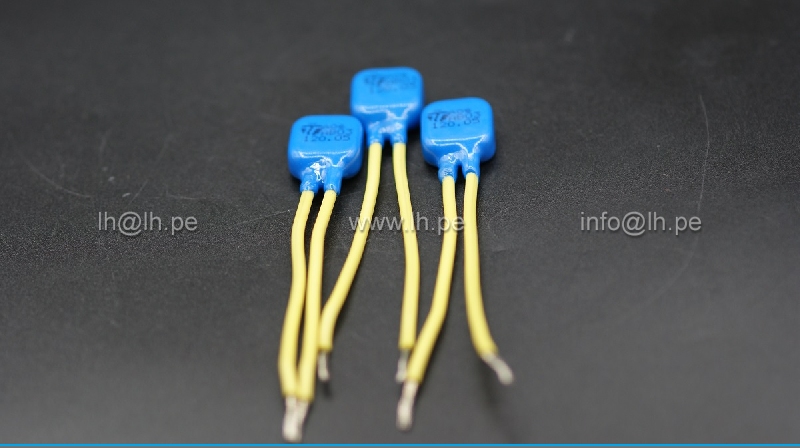 AB03-120 AB03.120.05.60/60-10      Sensor termostato Conf. sal NC, temp. apertura 120°C, temp. cierre 105°C, 2.5A