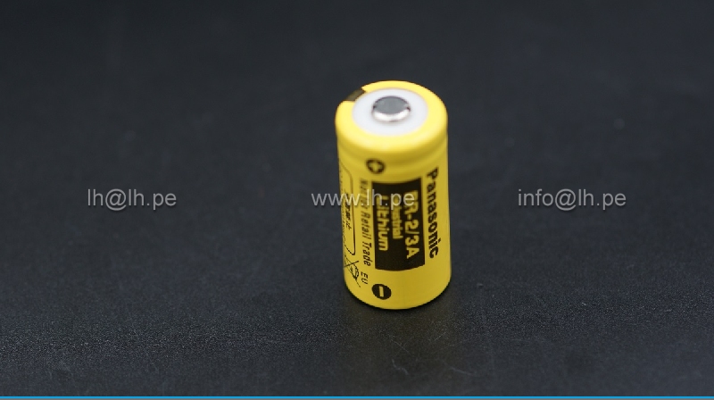 BR-2/3A               Bateria Lithium 3V, 1200mAh, 2/3A, Marca Panasonic