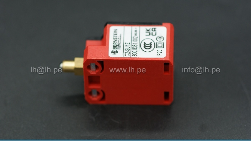 C2-SU1Z              Interruptor de fin de carrera, NO + NC, 10A, 240VAC