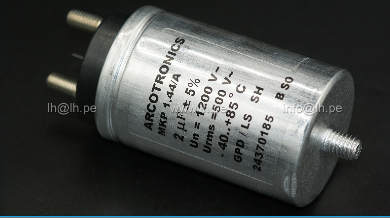 C44APFP4200ZD0J 2uF                          Condensador de polipropileno 2uF, 1200VDC, 500VAC, Ø45x80mm, C44A, ARCOTRONICS