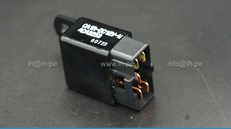 CA1R-DC12V-N                    Rele automotriz SPDT (1 Forma C) 12VDC, 5 Pines, Para enchufe, PANASONIC