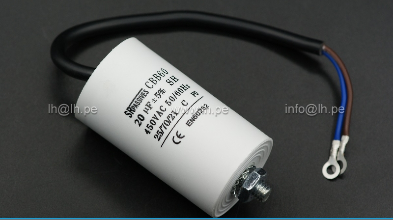 CBB60G-20/450                     Condensador para motor de trabajo 20uF, 450VAC, con salida de cable, marca SR Passives