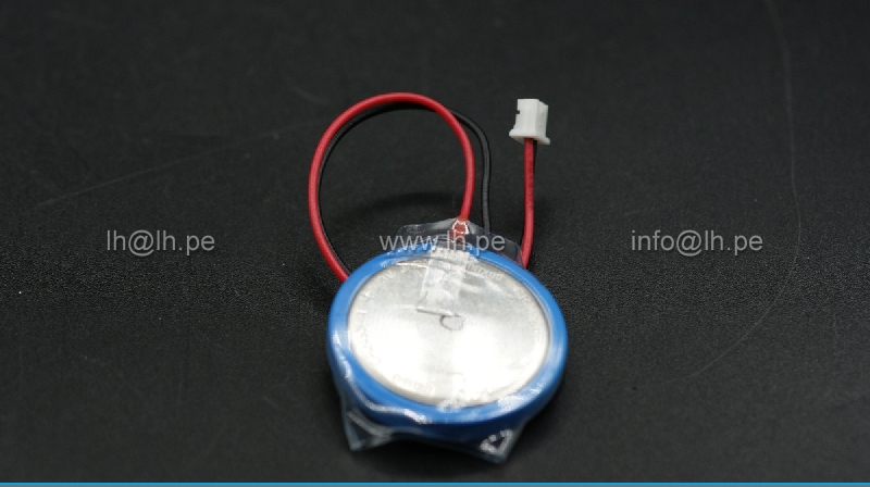 CR2450HRWK                   Batería lithium para PLC, 3V, 550mAh, con salida cable y conector, Maxell