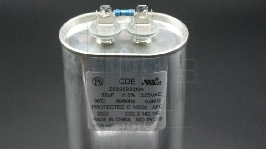 Z93S5232NN            CAPACITOR METALIZADO FILM 32UF 3% 525VAC RADIAL