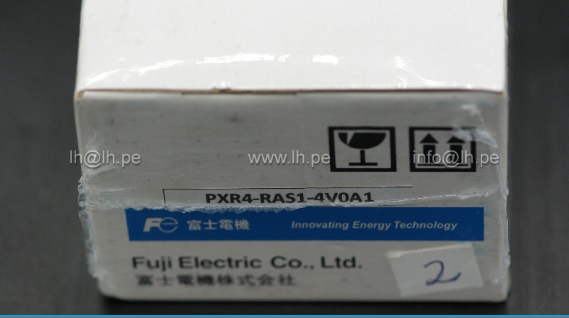 PXR4-RAS1-4V0A1                        Controlador de temperatura, 48x48mm, marca Fuji Electric