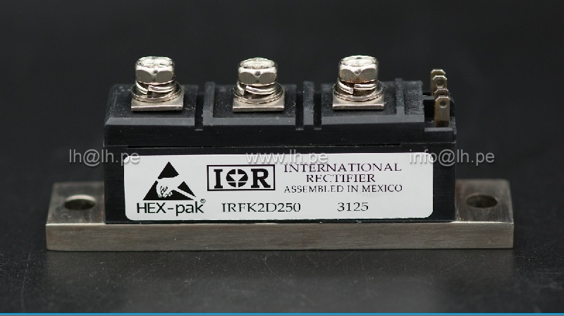 IRFK2D250              Modulo de configuración, Half Bridge, 12A, 800V, I&R Rectifier