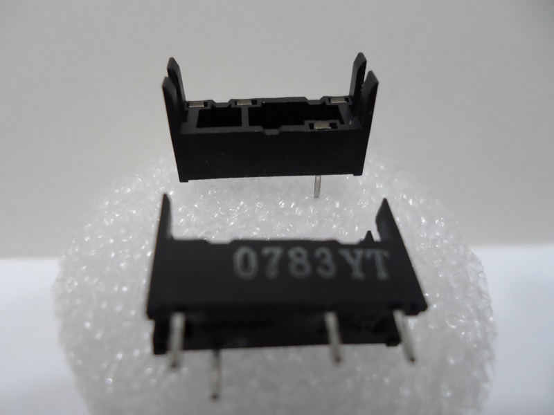 P6D-04P   Socket; PIN:4; Mounting: PCB; Series: G6D