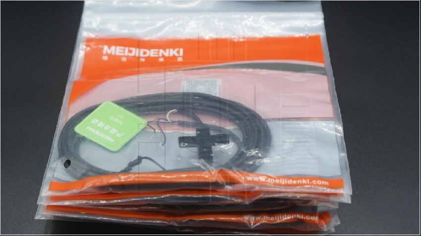 PE03NA-W                 Sensor all photoelectric 5-24VDC; 2m; Marca: MEIJIDENKI