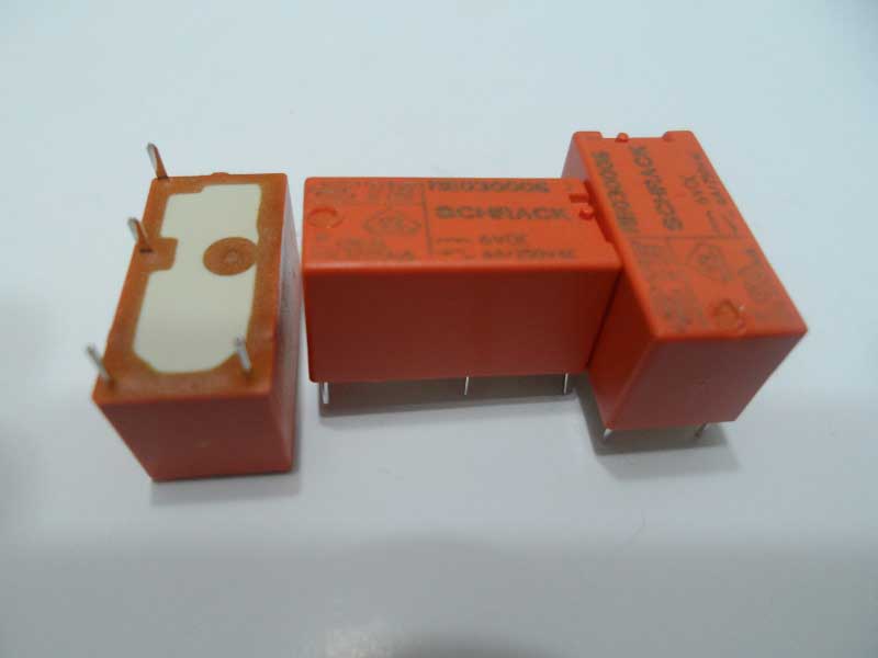 RE030006  Rele miniatura electromagnético; SPST-NO; Uinductor:6V