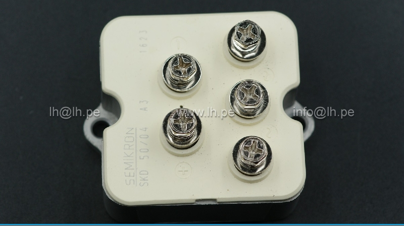 SKD50/04A3                    Diodo de potencia trifásico 50A, 400V, Semikron