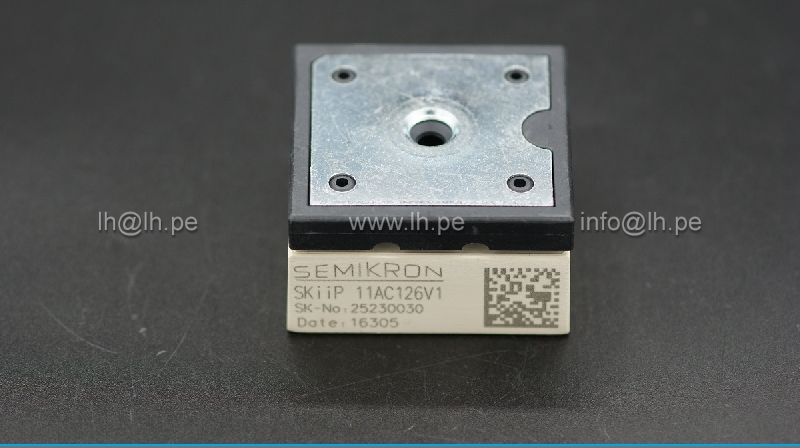 SKIIP11AC126V1             Modulo IGBT; transistor/transistor; Urmax: 8A, 1200V; Ic: P: 4kW, SEMIKRON