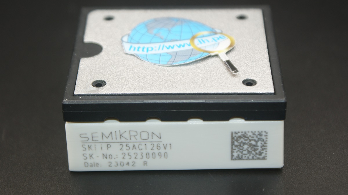 SKIIP25AC126V1                    Módulo IGBT, transistor/transistor, 1200V, 55AMP, Semikron