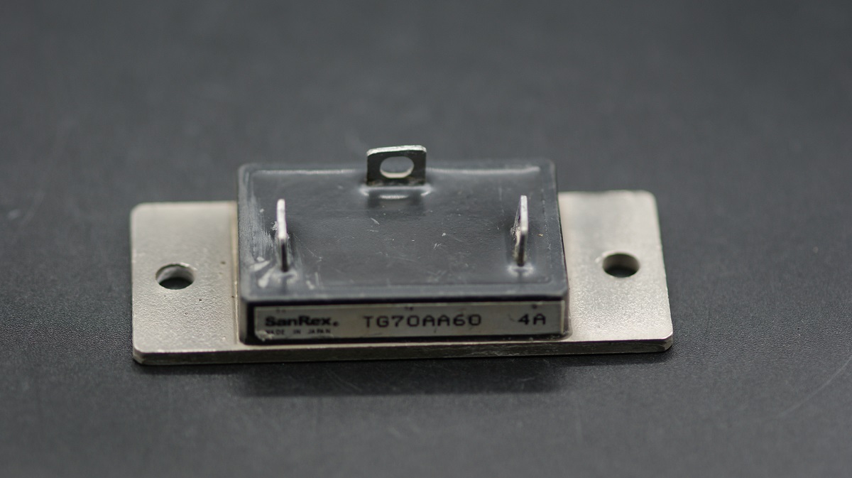 TG70AA60              Triac, 70A, 600V V(drm), I(t)rms, SANREX