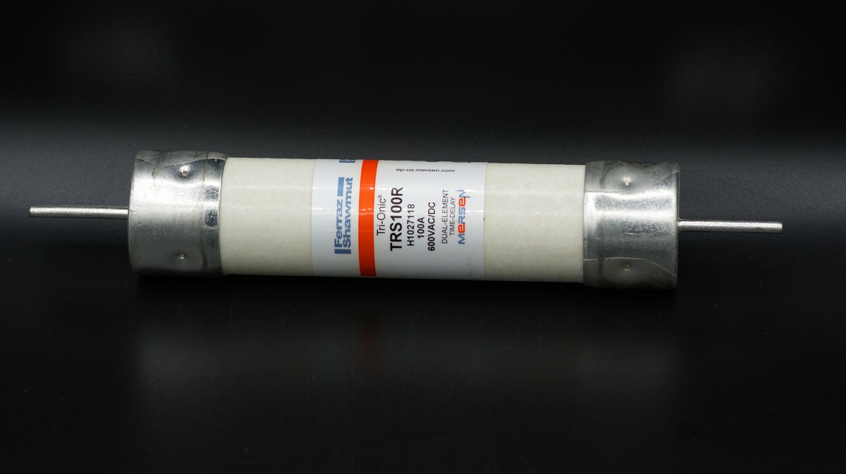 TRS100R                     Fusible TRS-R Tri-Onic® 100A, 600V, con retardo de tiempo clase RK5, MERSEN
