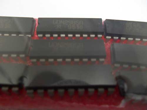 UDN2985A Circuito driver is for use with 5V