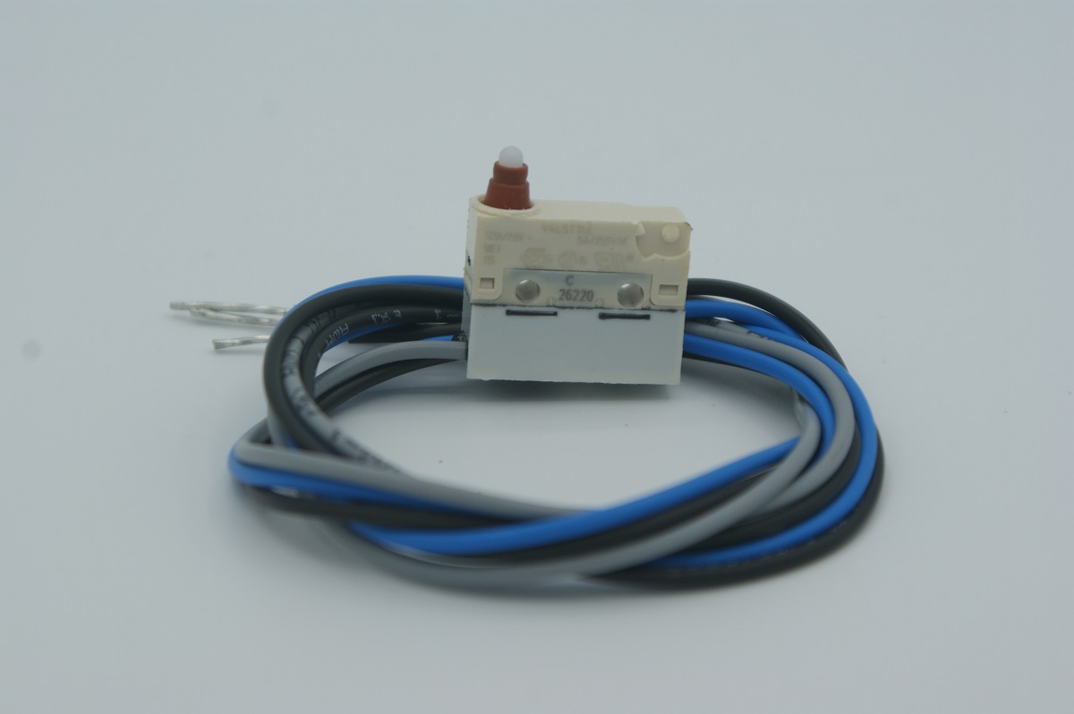 V4LSK2                 Microconmutador SNAP ACTION, 5A/250VAC, con PIN, SPDT, salida de 3 cables