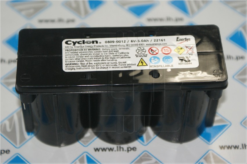 0809-0012      Batería de plomo-ácido Cyclon 6V, 5Ah, Tamaño: MONOBLOK, AGM, 139x54x77mm, Marca Enersys.