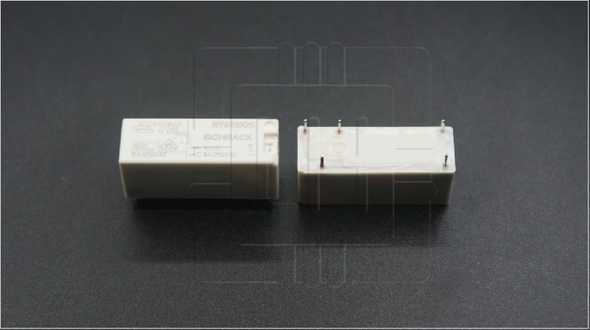 1-1393225-7 RY611005                    Relé miniatura SPDT, bobina 5VDC, 5 pines, 8A, Marca: TE Connectivity