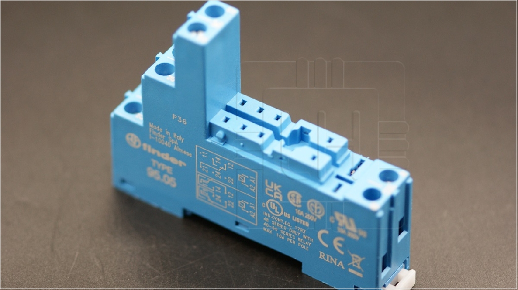 95.05.SMA       Base Relay 10A, 250VCA, Montaje DIN