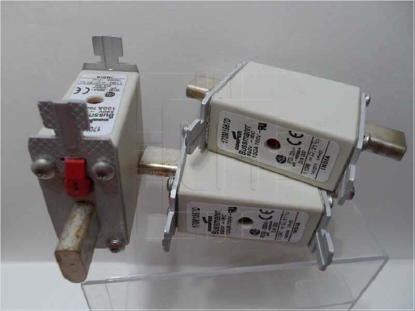 170M1567D   100AMP 690VAC DIN000(NH000)CLASS AR HIGH SPEED SEMI-CONDUCTOR FUSE